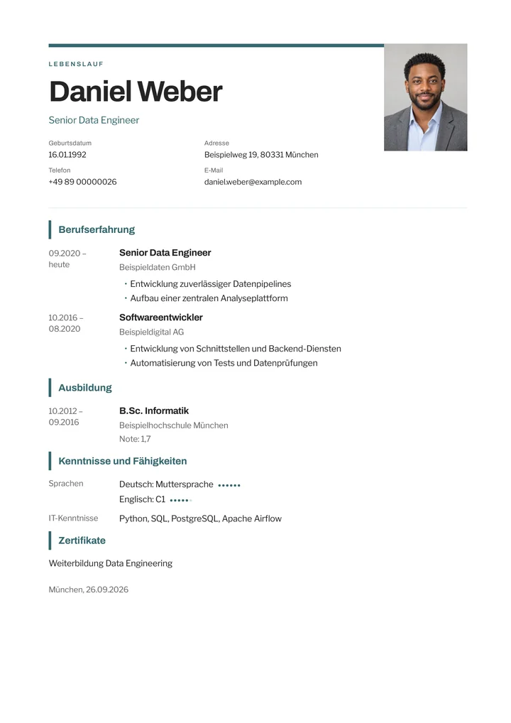 Lebenslauf-Vorlage Nord, Eine breite Akzentkante gibt dem Blatt Halt